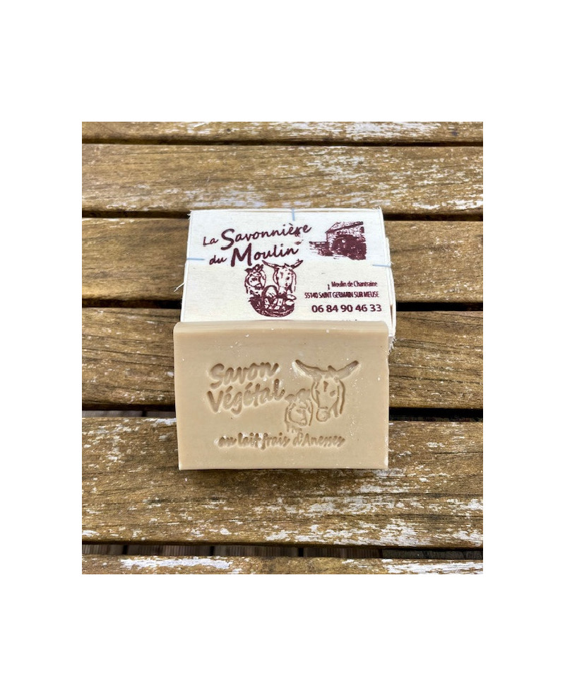 Savon Le Squam – 50 % Lait d’Ânesse Bio pour Peaux Sèches desquamation | La Savonnière du Moulin Savon Le Squam – 50 % Lait d’Ânesse Bio pour Peaux Sèches desquamation | La Savonnière du Moulin